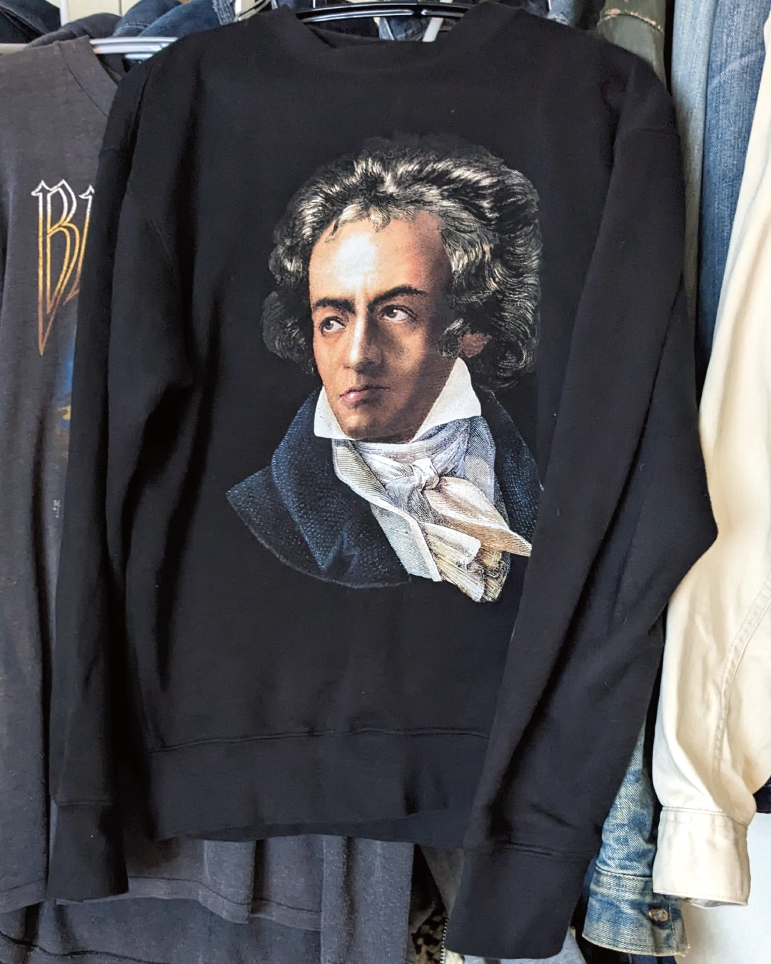 ICON ARCHETYPE TEE & SWEAT — TIGER