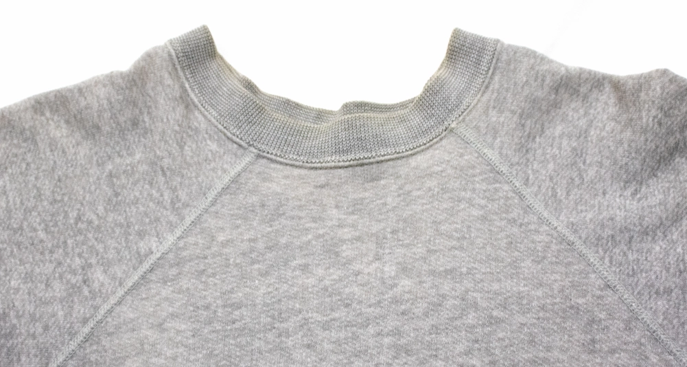 クルーネックのヴィンテージスウェット