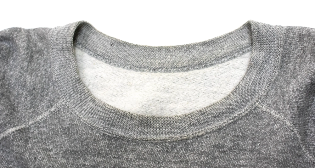 襟ぐりステッチの例 4