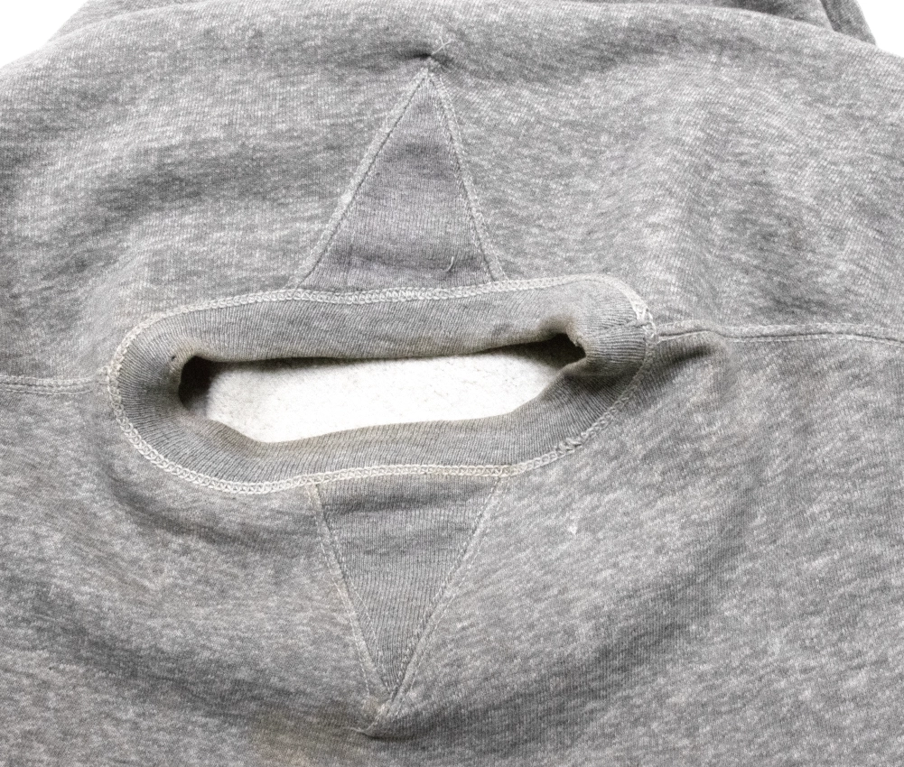 両Ｖガゼットのスウェット